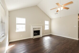 505 Horseshoe Cir in Stockbridge, GA - Building Photo - Building Photo