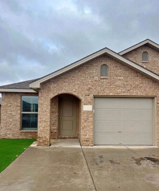 property at 2414 144th St