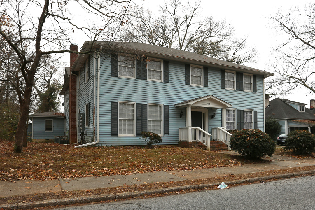 326 E Dixie Ave SE in Marietta, GA - Building Photo