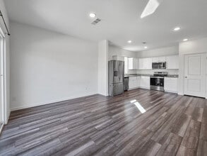 10317 Burnfoot Ln in Crowley, TX - Building Photo - Building Photo