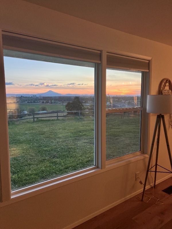 1209 NE Brown Dr in Madras, OR - Building Photo - Building Photo