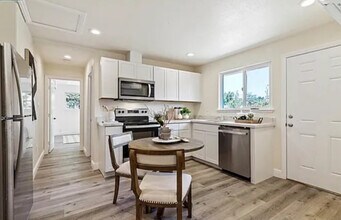1006 Court Ln in Concord, CA - Building Photo - Building Photo