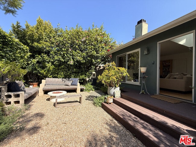 1243 25th St in Santa Monica, CA - Building Photo - Building Photo