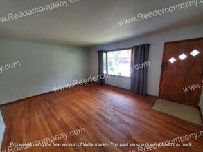 6901 Harrison St in Merrillville, IN - Building Photo - Building Photo