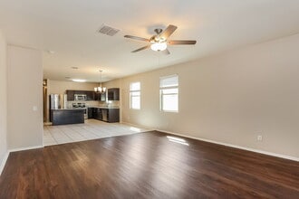 25444 W Darrel Dr in Buckeye, AZ - Building Photo - Building Photo