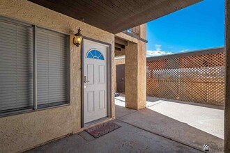 2240 S Elks Ln in Yuma, AZ - Building Photo - Building Photo