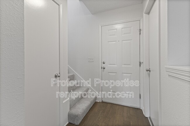 20815 SW Alexander St in Beaverton, OR - Building Photo - Building Photo