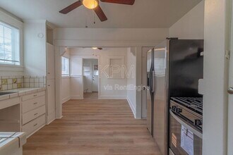 444 E Sonoma Ave in Stockton, CA - Building Photo - Building Photo