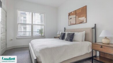 2511 Montopolis Dr, Unit 242 in Austin, TX - Building Photo - Building Photo