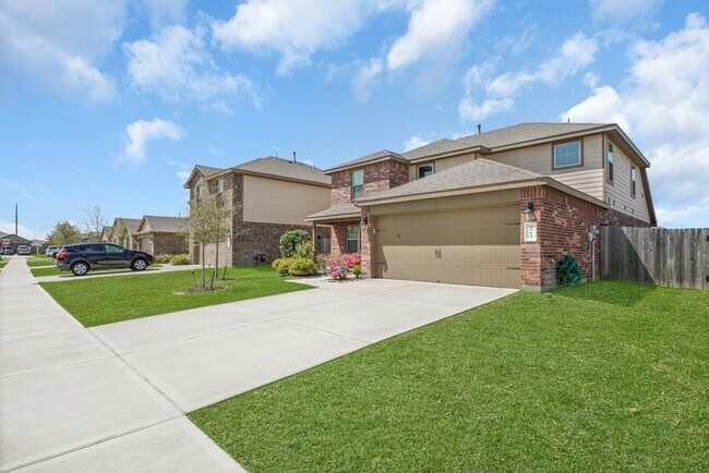 6914 Ithaca Heights Ln in Richmond, TX - Foto de edificio - Building Photo