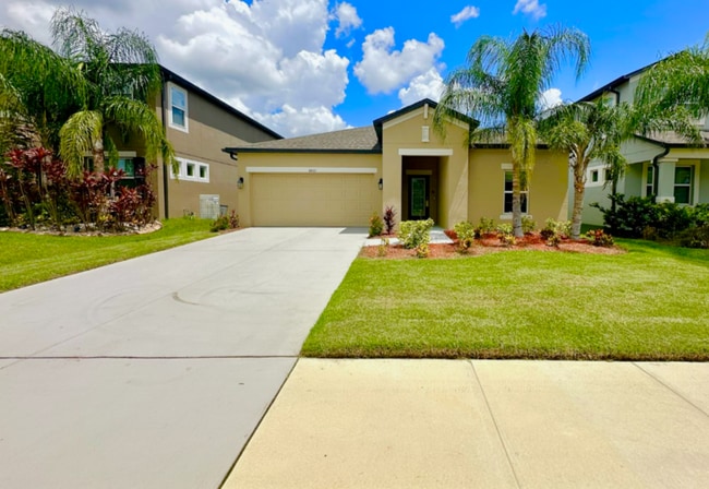 property at 11422 Alachua Creek Ln