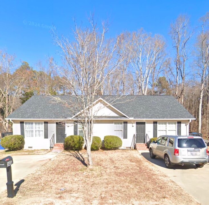 143 Evvalane Dr in Spartanburg, SC - Building Photo