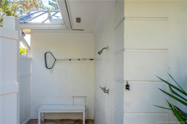 property at 1446 Wyn Cove Dr
