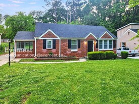 2672 Northview Ave in Decatur, GA - Building Photo