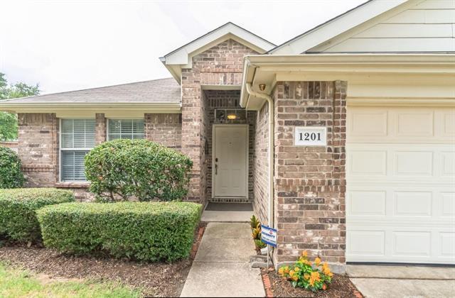 1201 Maddy Ln in Flower Mound, TX - Building Photo