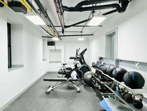 256 W 108th St in New York, NY - Building Photo - Building Photo