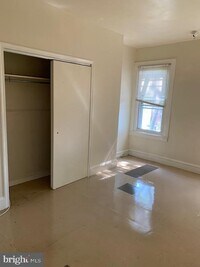 4523 N Uber St photo'