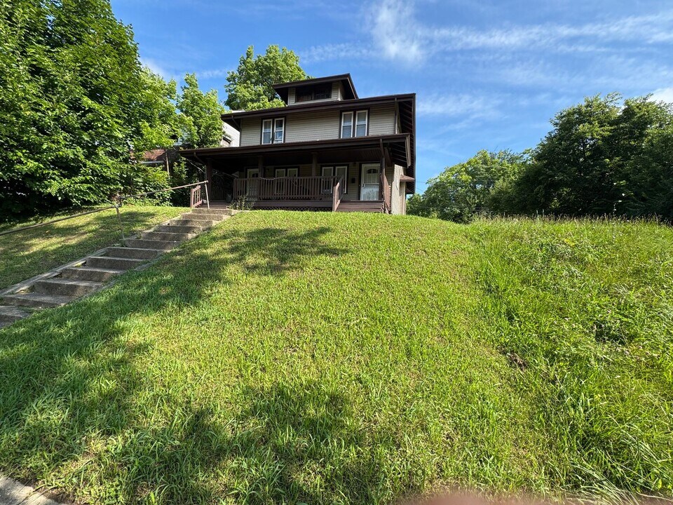 527-529 Oxford Ave in Dayton, OH - Building Photo