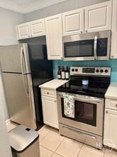 3325 Whitemarsh Way in Savannah, GA - Building Photo - Building Photo