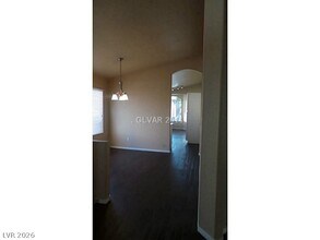 10534 Penns Creek Ct in Las Vegas, NV - Building Photo - Building Photo