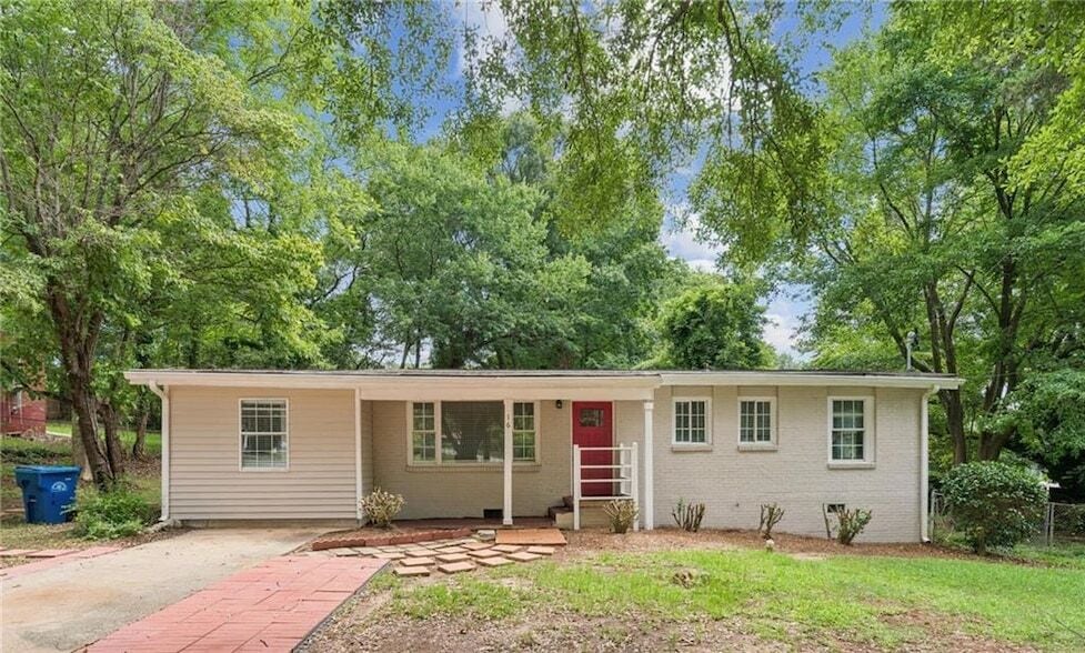 16 Bromack Dr SE, Unit 408 in Atlanta, GA - Building Photo