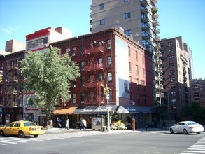 401 E 62nd St in New York, NY - Building Photo - Building Photo