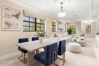 223 Chrystie Cir in Delray Beach, FL - Building Photo - Building Photo