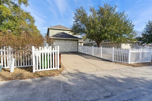 1855 Thompson Trail in Round Rock, TX - Building Photo - Building Photo