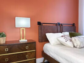 Furnished room/NOT APARTMENT in Brooklyn, NY - Building Photo