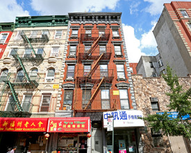 68 Forsyth St in New York, NY - Building Photo - Building Photo