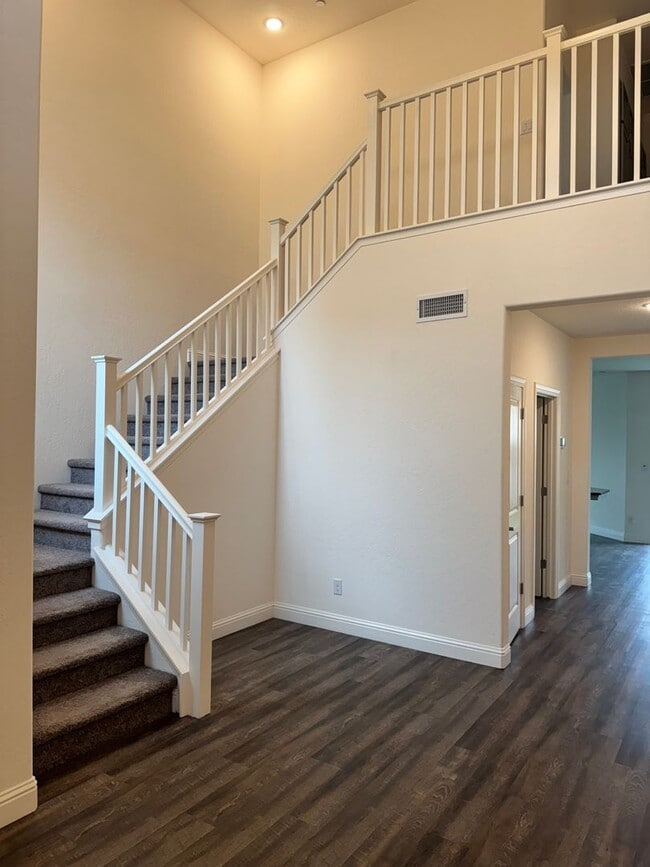 4442 Langden Dr in Fresno, CA - Building Photo - Building Photo