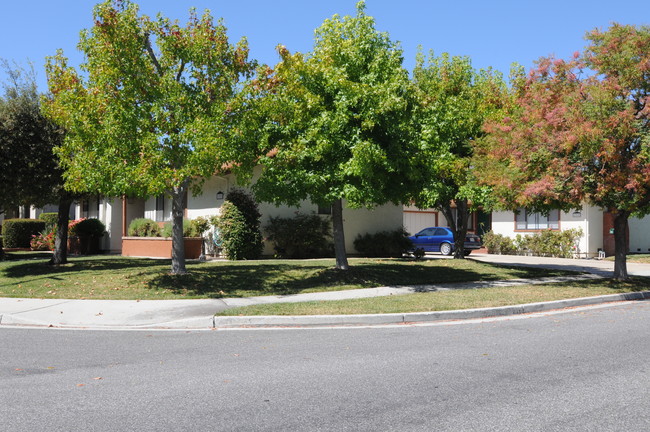 1317 Coniston Ct in San Jose, CA - Foto de edificio - Building Photo