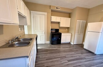 235 Emming St in Cincinnati, OH - Building Photo - Building Photo