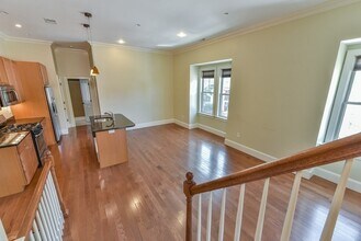 3 Savin Hill Ave in Boston, MA - Building Photo - Building Photo