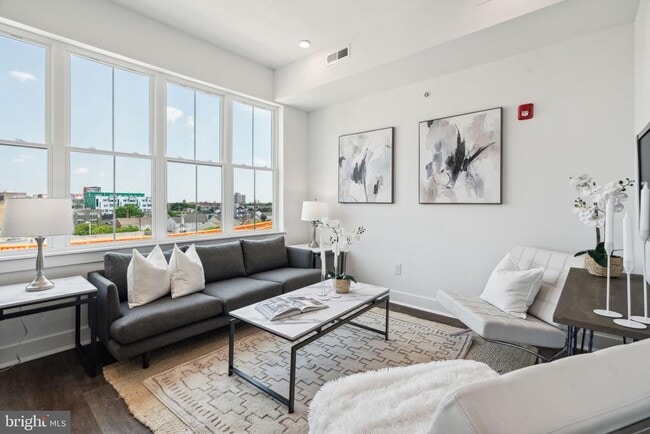 property at 813 N Broad St