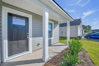 6855 Beach Dr SW in Ocean Isle Beach, NC - Foto de edificio - Building Photo