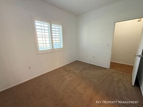 5975 Barbosa Dr in North Las Vegas, NV - Building Photo - Building Photo
