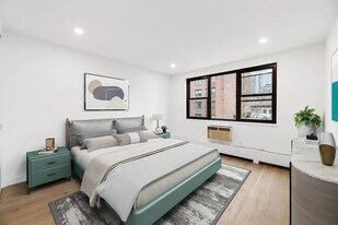 227 E 59th St in New York, NY - Building Photo