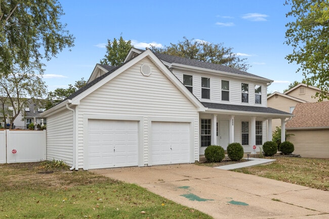245 Westridge Parc Ln in Ellisville, MO - Building Photo - Building Photo