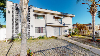 6336 Tujunga Ave in North Hollywood, CA - Building Photo - Primary Photo