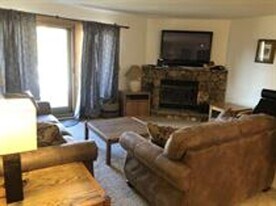 89410 Ryan Gulch Rd in Silverthorne, CO - Building Photo