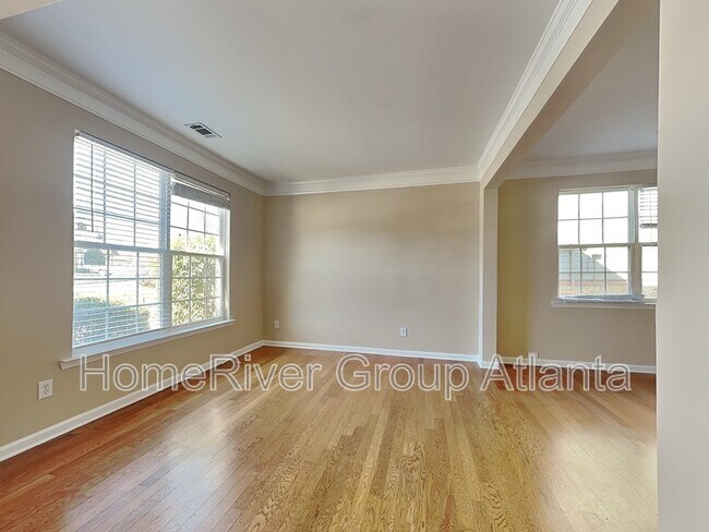4569 Creekside Cove in College Park, GA - Building Photo - Building Photo