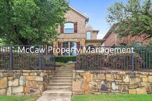 2438 Sunderland Ln in Lewisville, TX - Building Photo