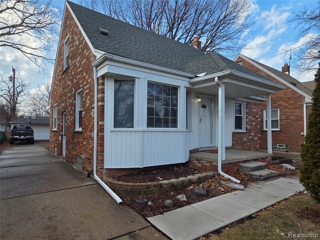 1536 Hollywood St in Dearborn, MI - Building Photo - Building Photo