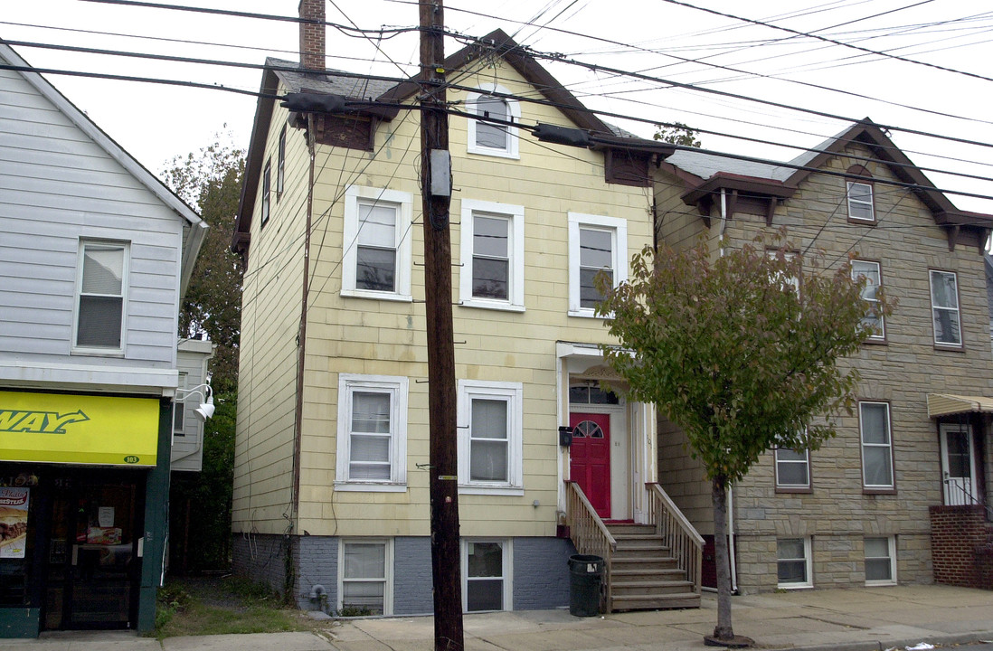 101 Easton Ave in New Brunswick, NJ - Foto de edificio