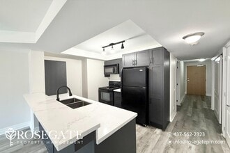 44 Bond St W in Oshawa, ON - Building Photo - Building Photo