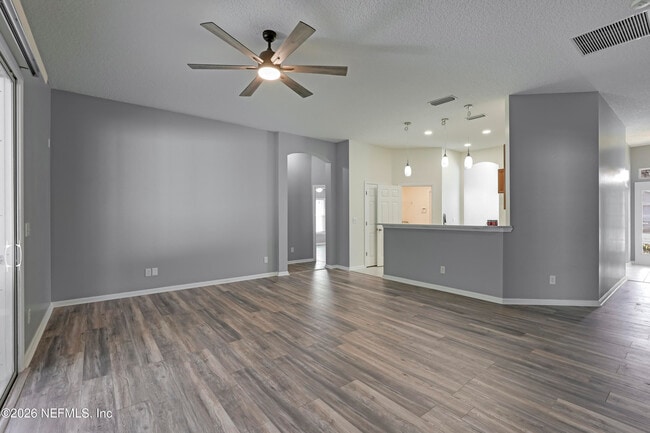 695 Sid Dr in Jacksonville, FL - Building Photo - Building Photo