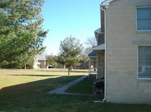 Simpson Apartments and Townhomes in Camden, DE - Foto de edificio - Building Photo