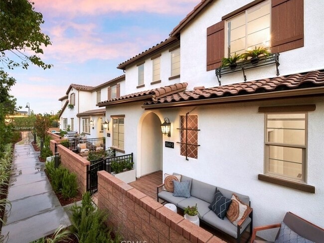 5560 Kate Way in Fontana, CA - Building Photo - Building Photo