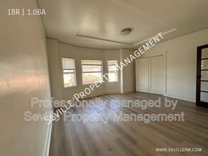 5742 Kingsley Cir in Oakland, CA - Building Photo - Building Photo